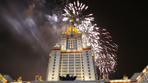 Fyrverkerier Över Huvudbyggnaden Vid Moscow State University Sparrow Hills Ryssland — Stockvideo