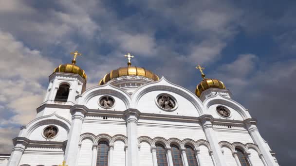 Widok Katedrę Chrystusa Zbawiciela Dzień Tle Poruszających Się Chmur Moskwa — Wideo stockowe