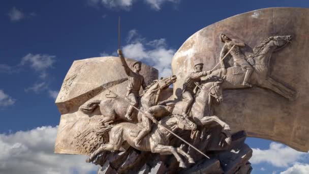 Monument Heroes First World War Background Moving Clouds Victory Park — Stock Video