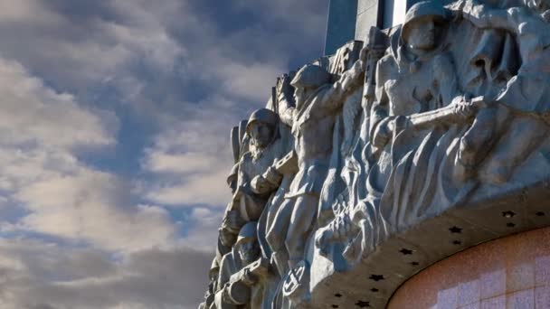 Військовий Меморіал Парку Перемоги Поклоніній Горі Тлі Рухомих Хмар Москва — стокове відео