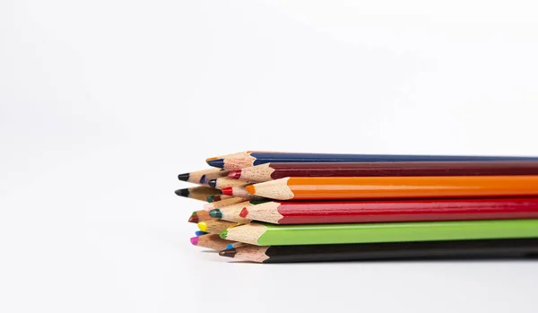 Assortiment Crayons Couleur Sur Fond Blanc — Photo
