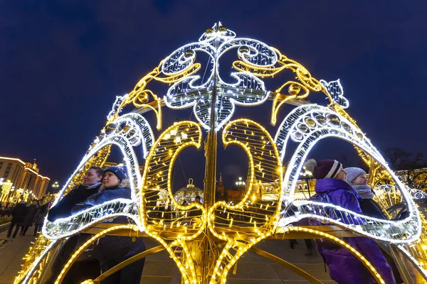 Moskou Rusland December 2019 Kerstversiering Nieuwjaarsvakantie Moskou Nachts Rusland Manege — Stockfoto