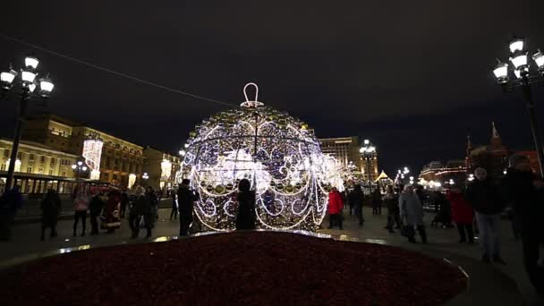 Moskou Rusland December 2019 Kerstversiering Nieuwjaarsvakantie Moskou Nachts Rusland Manege — Stockvideo