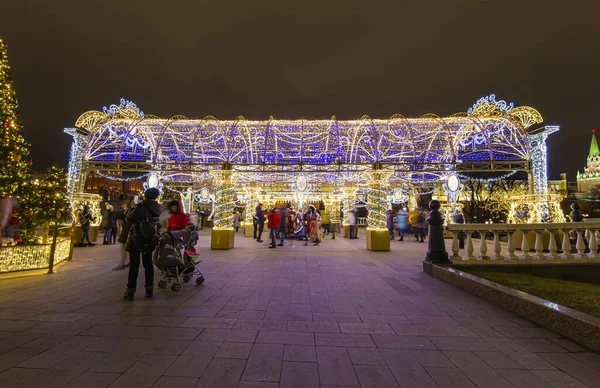 Moscow Russia Грудня 2019 Різдво Новорічні Свята Москві Вночі Руська — стокове фото