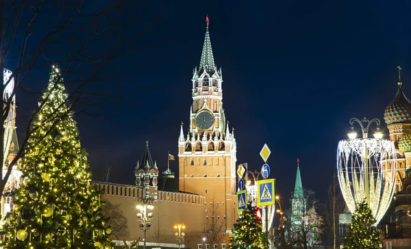 Natale Capodanno Decorazione Mosca Notte Russia Torre Spasskaya Viaggio Natale — Foto Stock