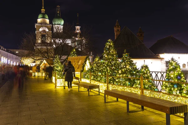 Catedrais Igrejas Rua Varvarka Localizada Perto Praça Vermelha Decoração Natal — Fotografia de Stock
