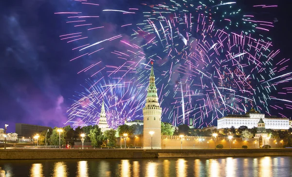 Moscow Kremlin Fireworks Honor Victory Day Celebration Wwii Red Square — Stock Photo, Image