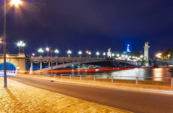 Alexander Iii Híd Éjjel Párizs Franciaország — Stock Fotó