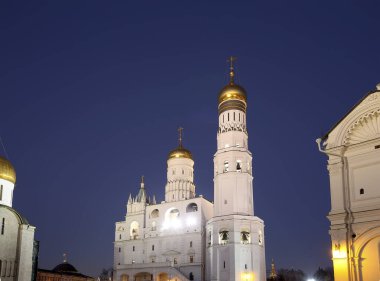 Kremlin, Rusya, Moskova 'nın gece manzarası.   