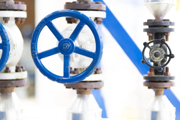 Handle Gate Valve on the Pipeline — Stock Photo, Image