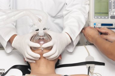 Hasta suni havalandırma alır