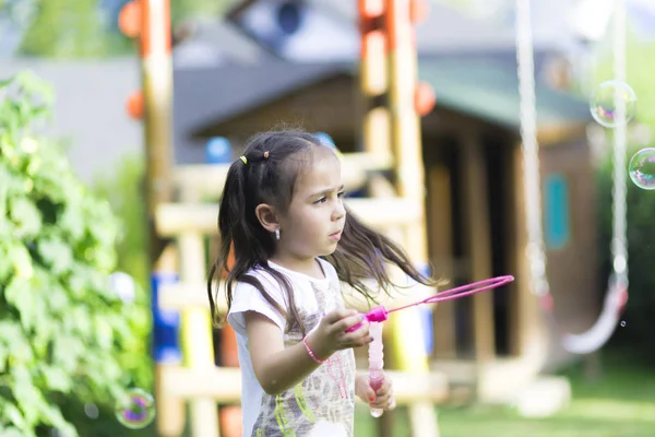 Happy Girl Playing — Stock Photo, Image