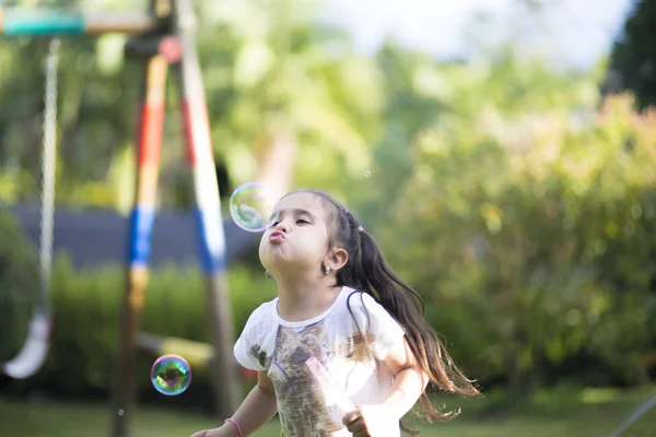 Happy Girl Playing — Stock Photo, Image