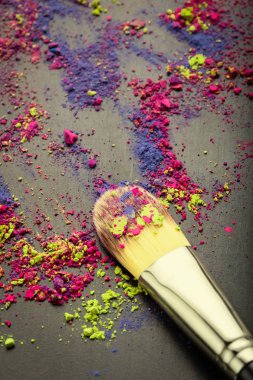 Makyaj fırça doku renkli makyaj tozu