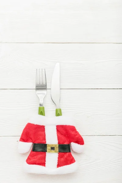 Traje bonito de Papai Noel com garfo — Fotografia de Stock