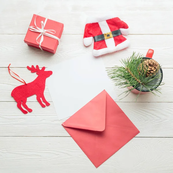Paper card with envelope — Stock Photo, Image