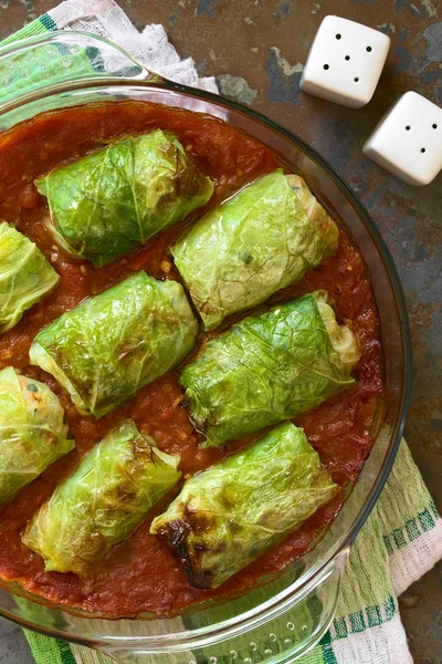 Vegetarian Stuffed Savoy Cabbage Rolls Filled Wholegrain Rice Pepper Onion — Stock Photo, Image