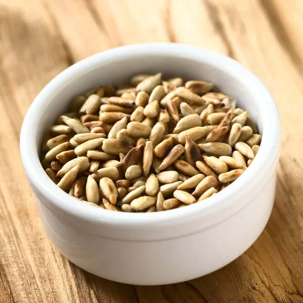 Roasted Sunflower Seeds Small Bowl Photographed Wood Natural Light Selective — Stock Photo, Image