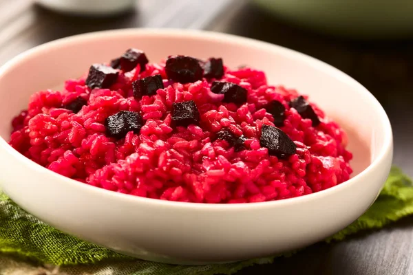 Beetroot Risotto Prepared Beetroot Puree Roasted Beetroot Pieces Top Photographed — Stock Photo, Image