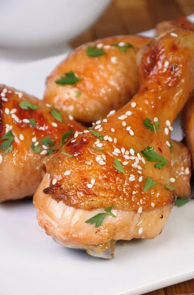 Fried chicken leg — Stock Photo, Image