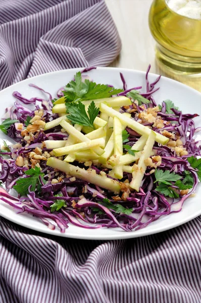 Salad red coleslaw and apple — Stock Photo, Image