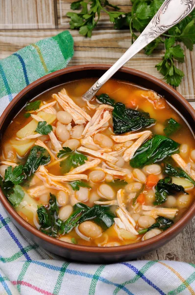 Chicken soup with beans — Stock Photo, Image