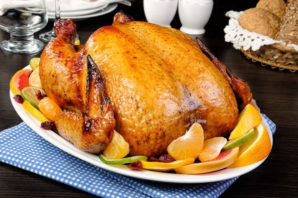 Portakal ile pişmiş tavuk