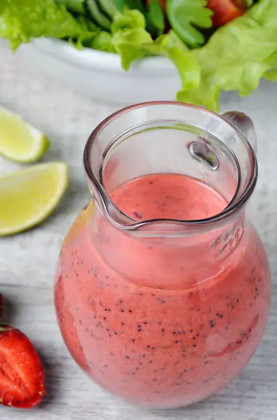 Strawberry fresh sauce — Stock Photo, Image