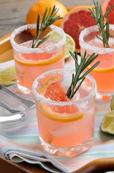 Cocktail sprankelende roze Paloma — Stockfoto