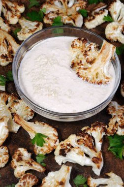 Tahin soslu karnabahar