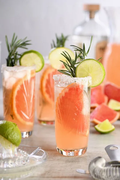 Cocktail   pink Paloma — Stok fotoğraf