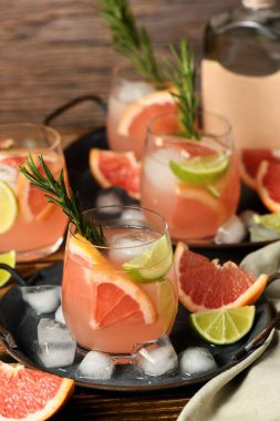 Fresh lime and rosemary combined with fresh grapefruit juice and tequila are the perfect way to get the most out of these amazing products. clipart