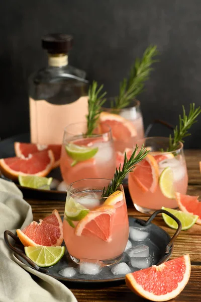 Färsk Lime Och Rosmarin Kombination Med Färsk Grapefruktjuice Och Tequila — Stockfoto