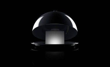 Beyaz bir not ile gümüş tepsi yemek açın. Metin için yer. Siyah arka plan üzerine              