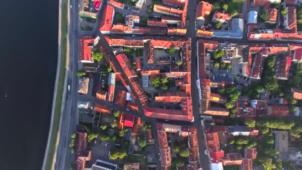 Полет над Старым городом — стоковое видео