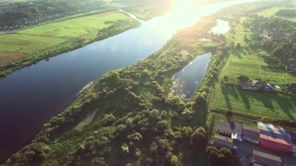 Aerial landcape of river in green meadows — Stock Video