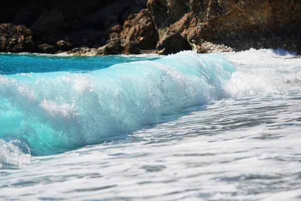 Splash of foam waves — Stock Photo, Image