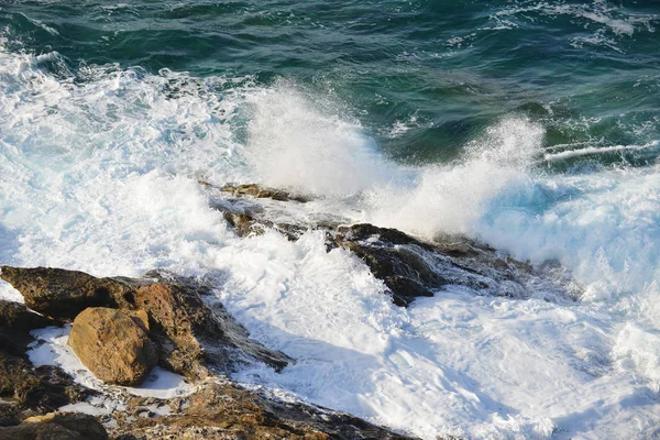 Onde di schiuma pulita — Foto Stock