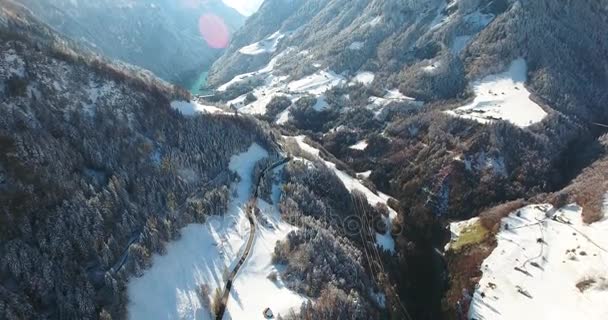 Svájc a téli időben légifelvételek-hegység — Stock videók