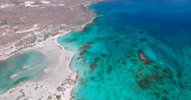 Hermosa vista de la playa azul Elafonissi en Creta — Vídeos de Stock