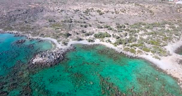 Bella vista sulla spiaggia blu di Elafonissi a Creta — Video Stock