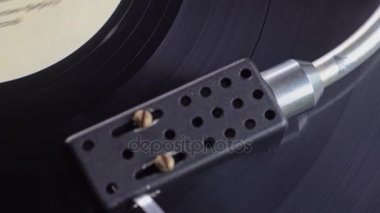 Eski vinil pikap müzik çalma