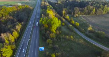 yol trafik ile üzerinde uçuş