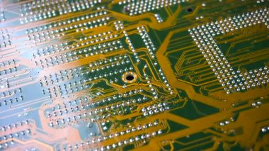 PC elektronik devre kartı yakın çekim.