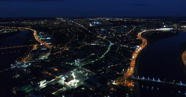 Vista aerea della città vecchia di notte — Video Stock