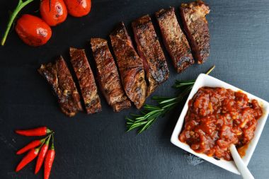 lezzetli biftek ve sebze