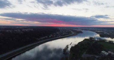 evenenig, şehrin eski şehrin havadan görünümü