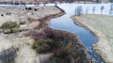 sular altında alanlar ve lakes Bahar adlı havadan görünümü
