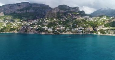 Amalfi, İtalya üzerinde güzel uçuş