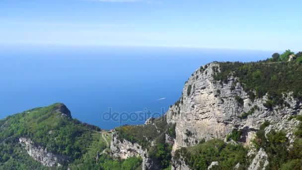 Βουνά Πανόραμα ακτή Αμάλφι στην Ιταλία — Αρχείο Βίντεο